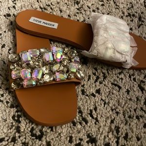 Steve Madden Gem Stone flat sandals